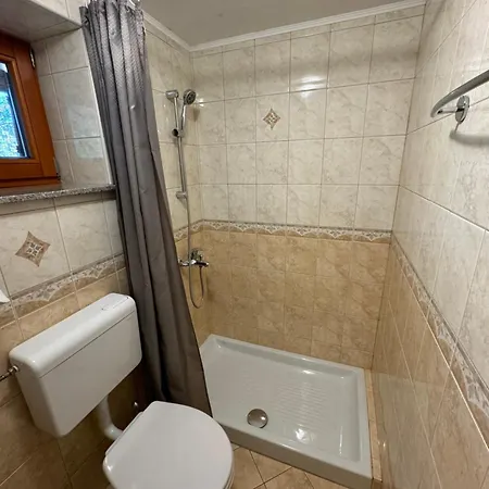 House Pokrovec - Počitniška hiša *